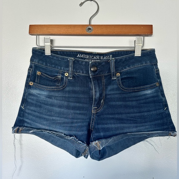 American Eagle Shortie Shorts - Picture 1 of 1